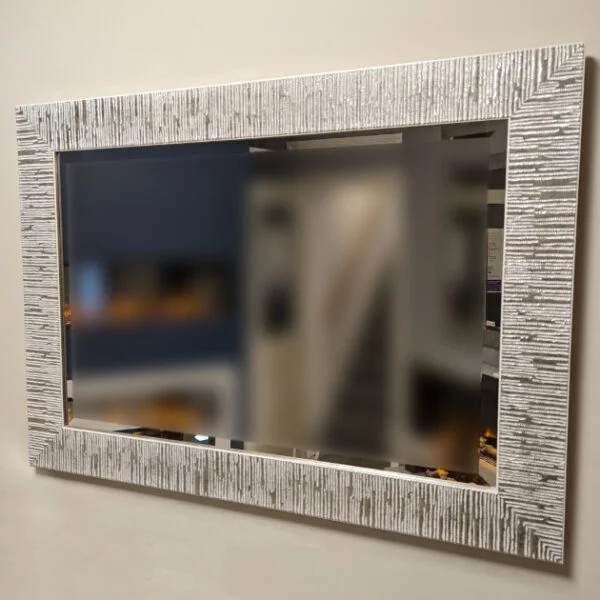 Mirror4